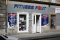 Fitness Pont / Homlokzat dekor�ci� plasztikus bet�kkel �s f�liagrafik�val I. (2010-02-20)