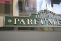 Hajnal Parf�m�ria / C�gt�bla plasztikus bet�kb�l II. (2008-11-23)